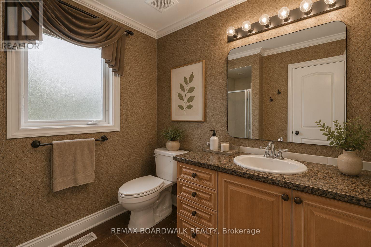 561 Aquaview Drive Property Photo 25