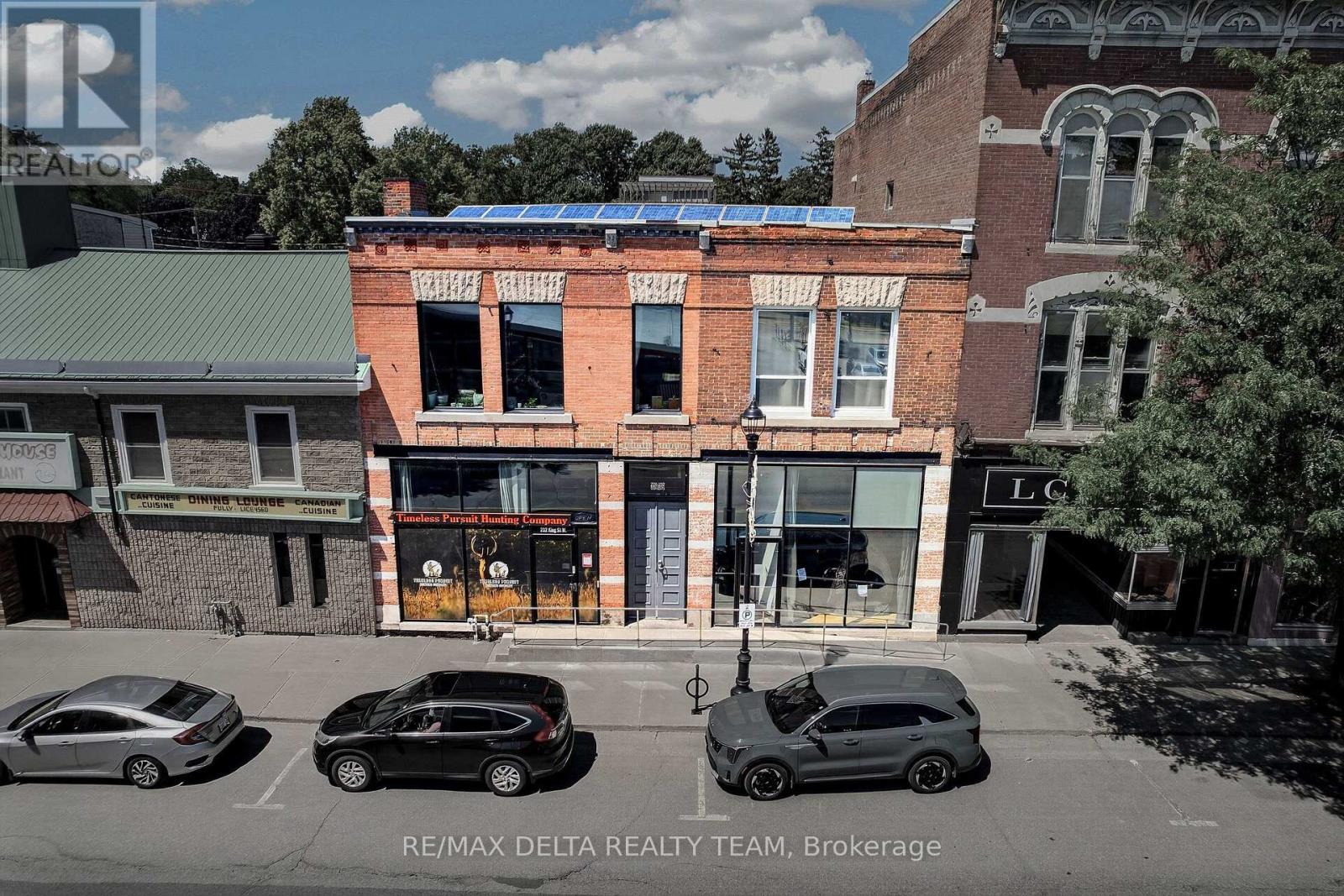 228 King Street W Property Photo 2