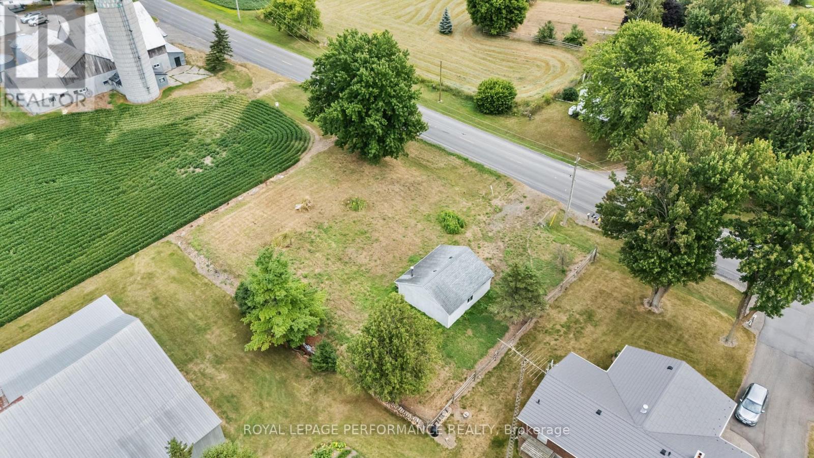 12023 County Road 5 Road Property Photo 9