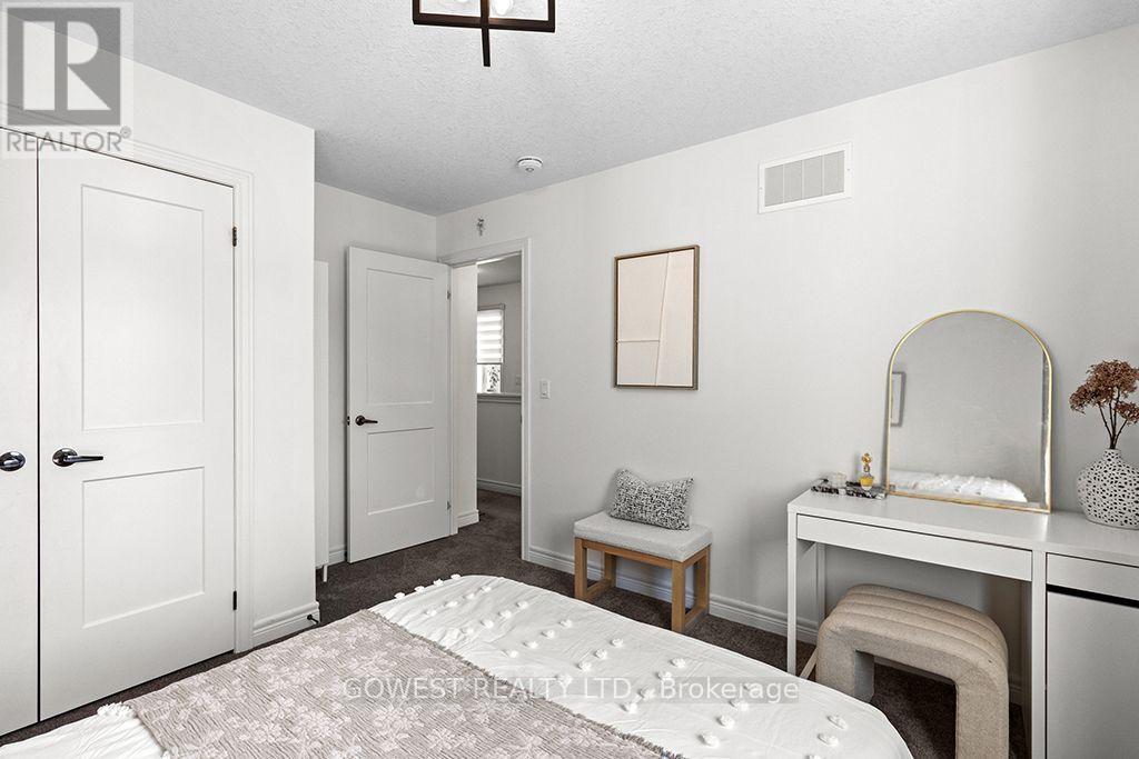 128 Mullin Street Property Photo 27