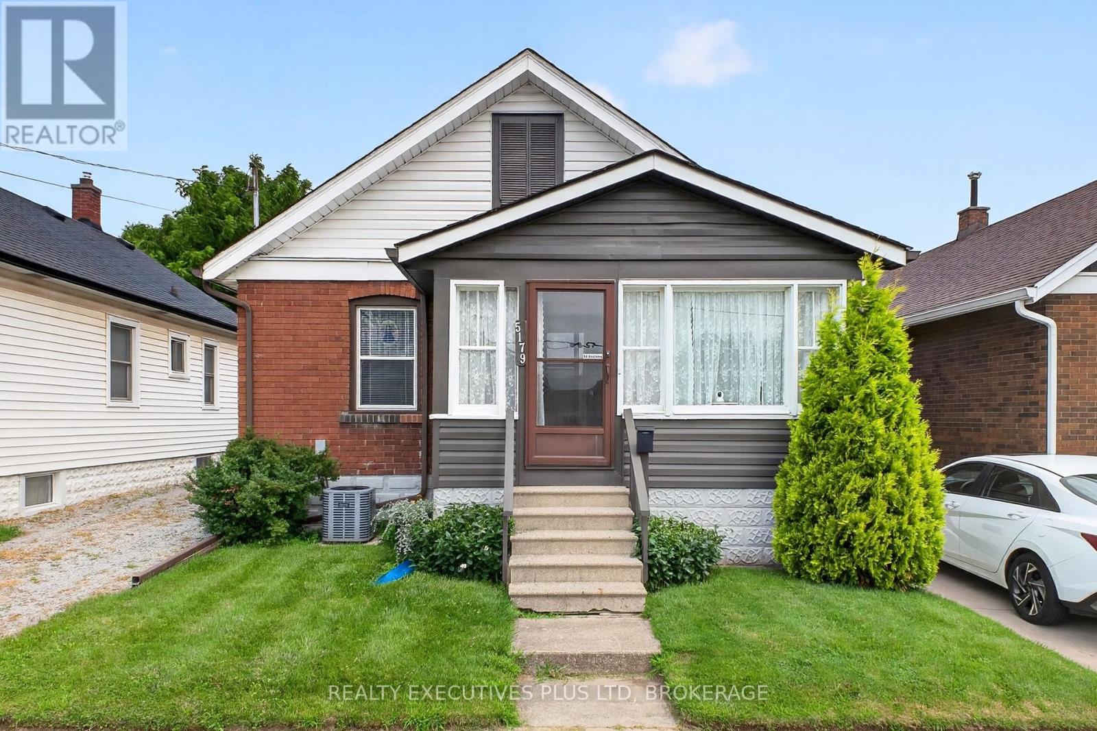 5179 HURON STREET Property Photo 1