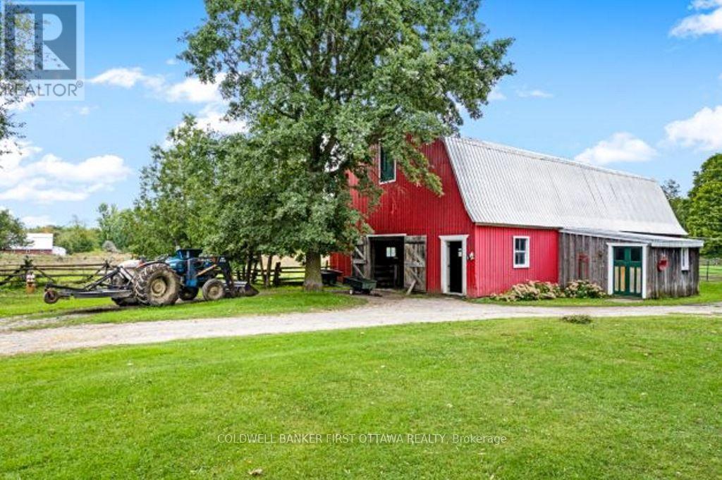 485 Kitley Line 1 Road Property Photo 5