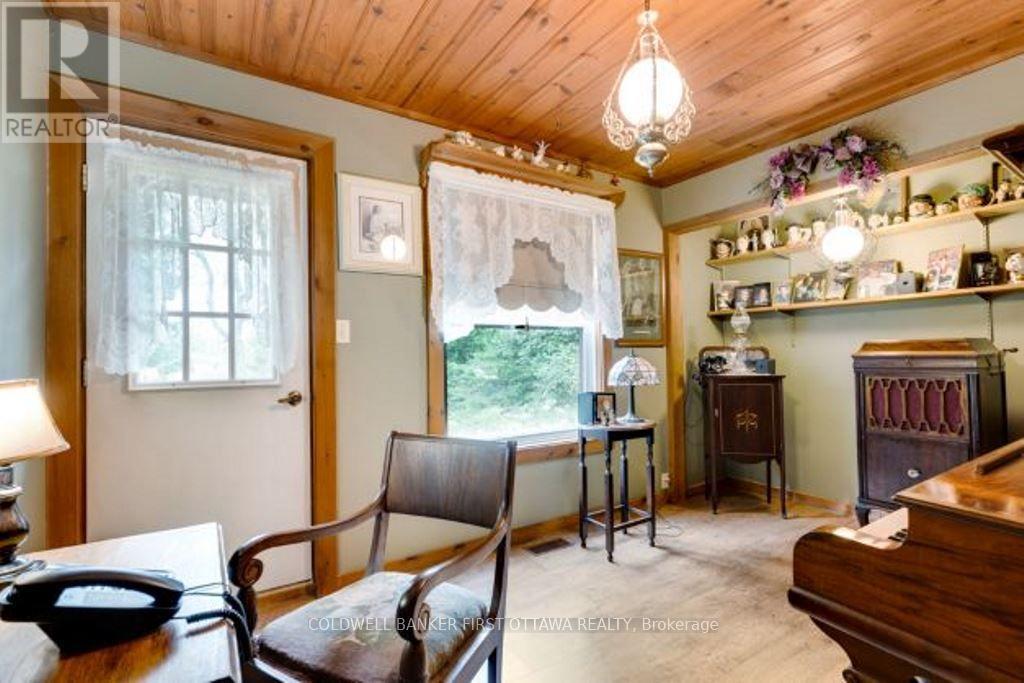 485 Kitley Line 1 Road Property Photo 17