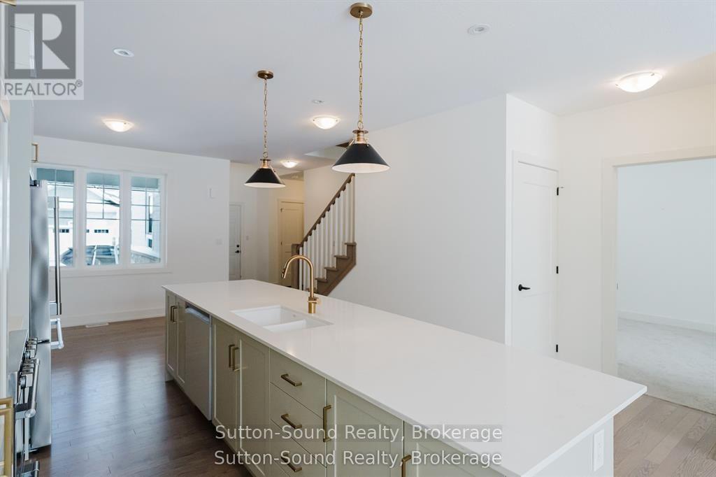 25 - 306 Sandpiper Lane Property Photo 8