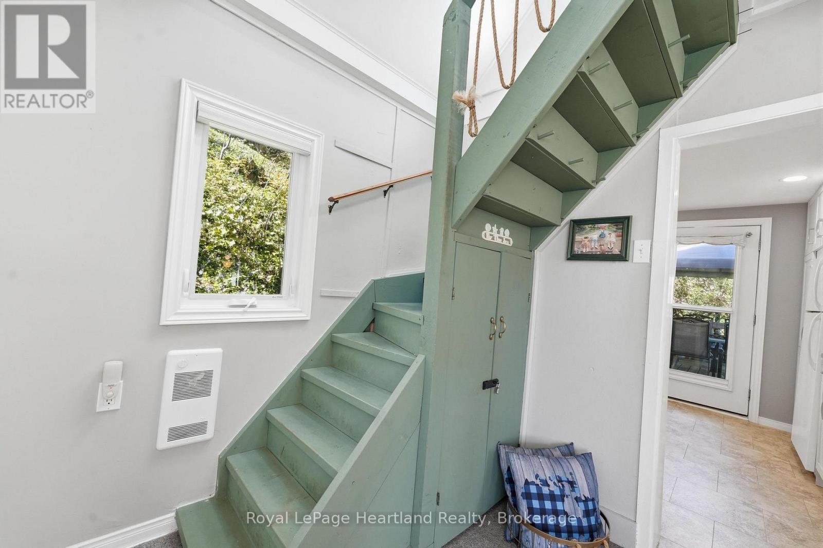 9 Maple Lane Property Photo 24