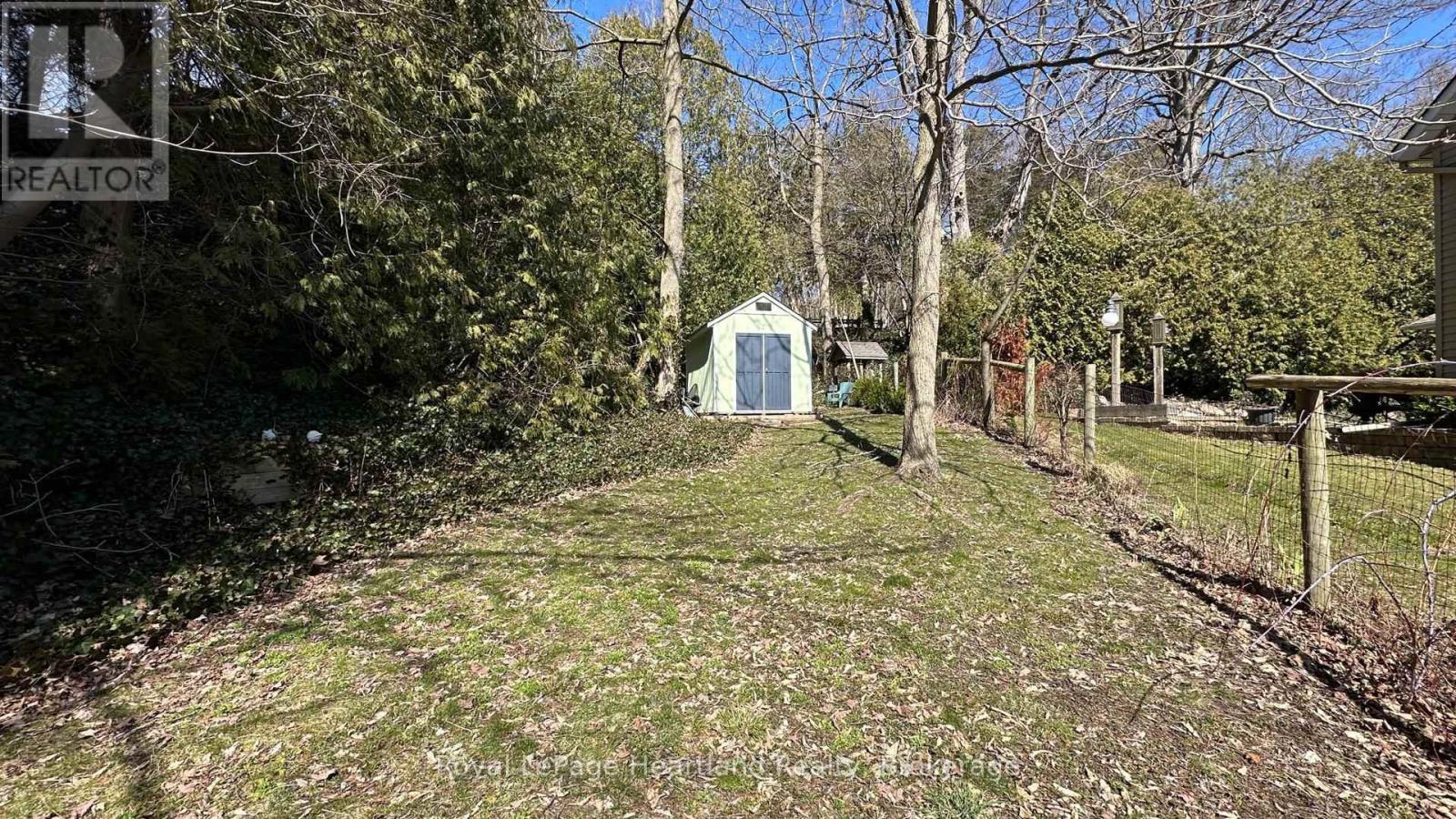 9 Maple Lane Property Photo 41