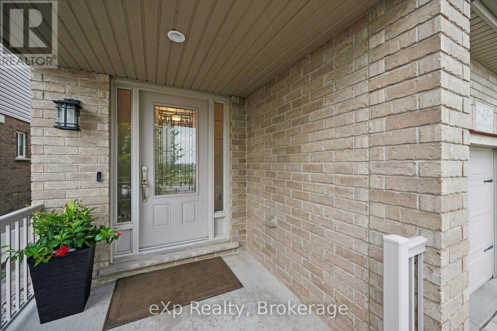 43 Goldenview Drive Property Photo 3