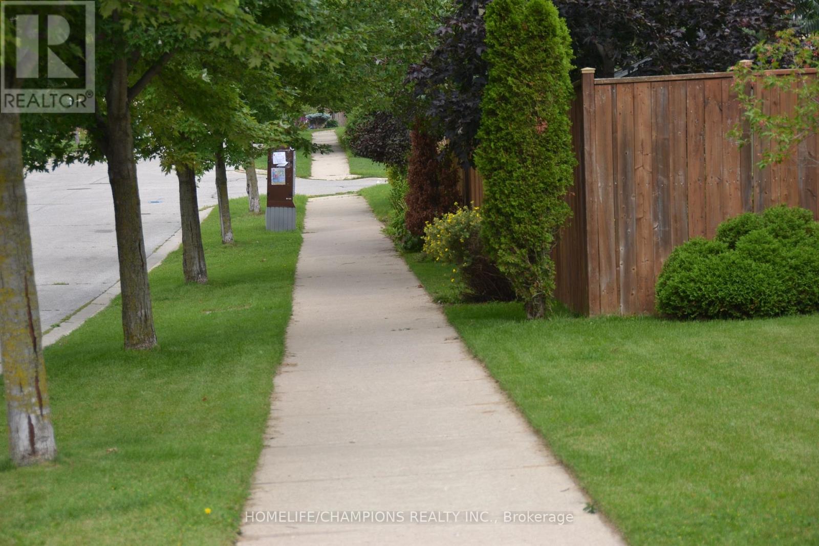 132 Henhoeffer Crescent Property Photo 8