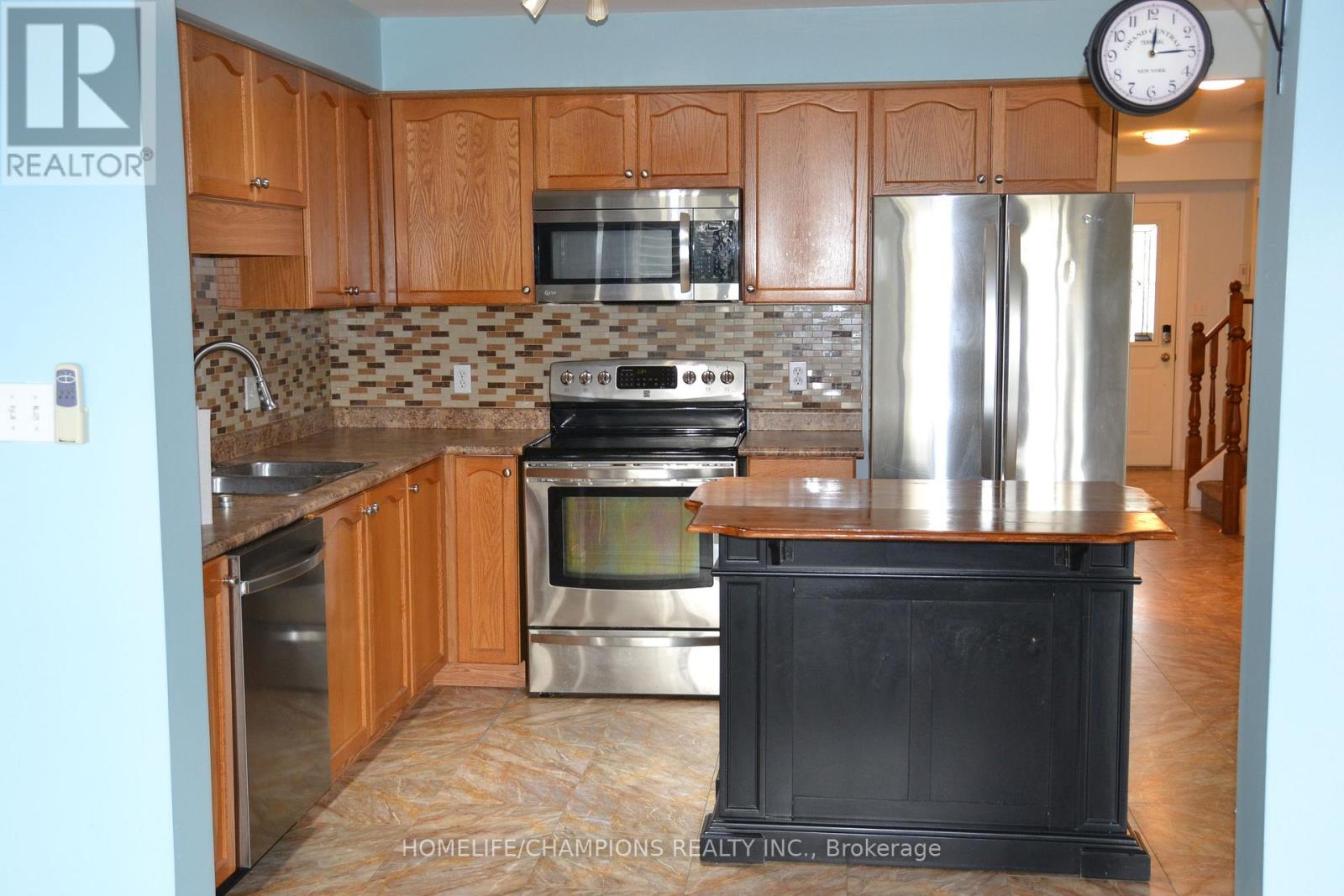 132 Henhoeffer Crescent Property Photo 11