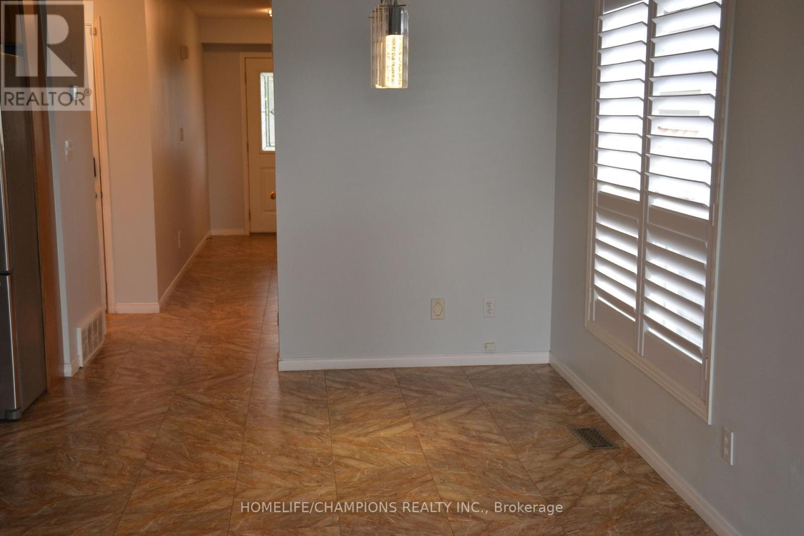 132 Henhoeffer Crescent Property Photo 12
