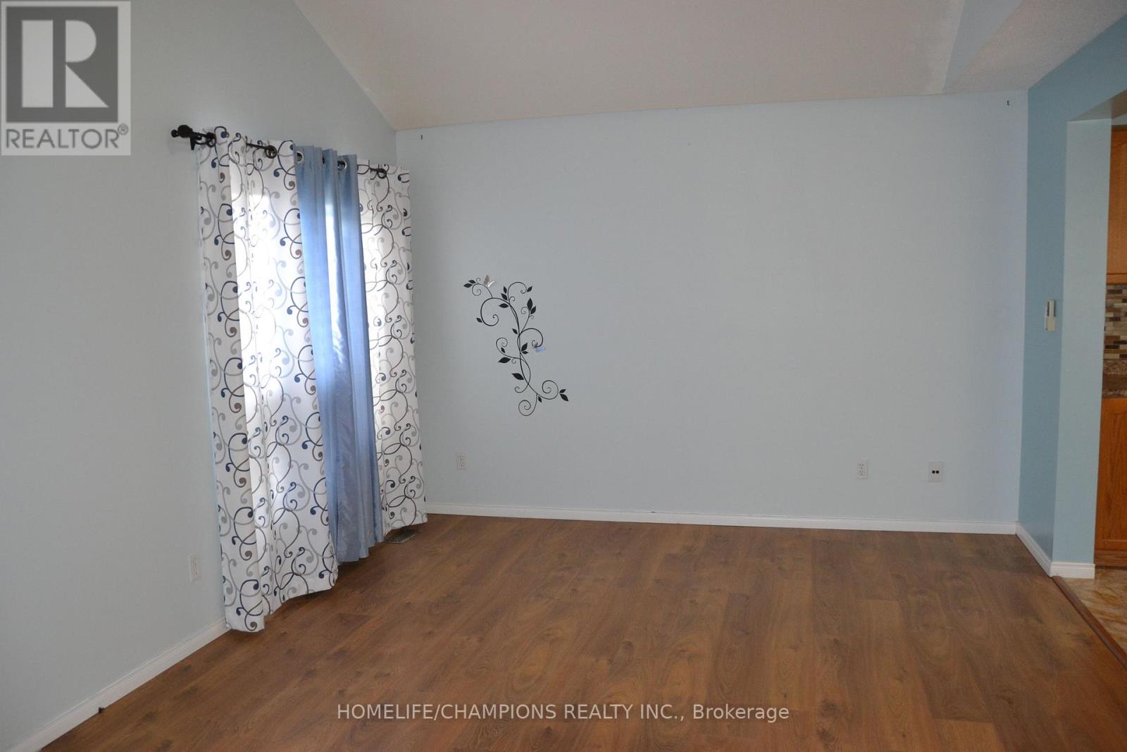 132 Henhoeffer Crescent Property Photo 18