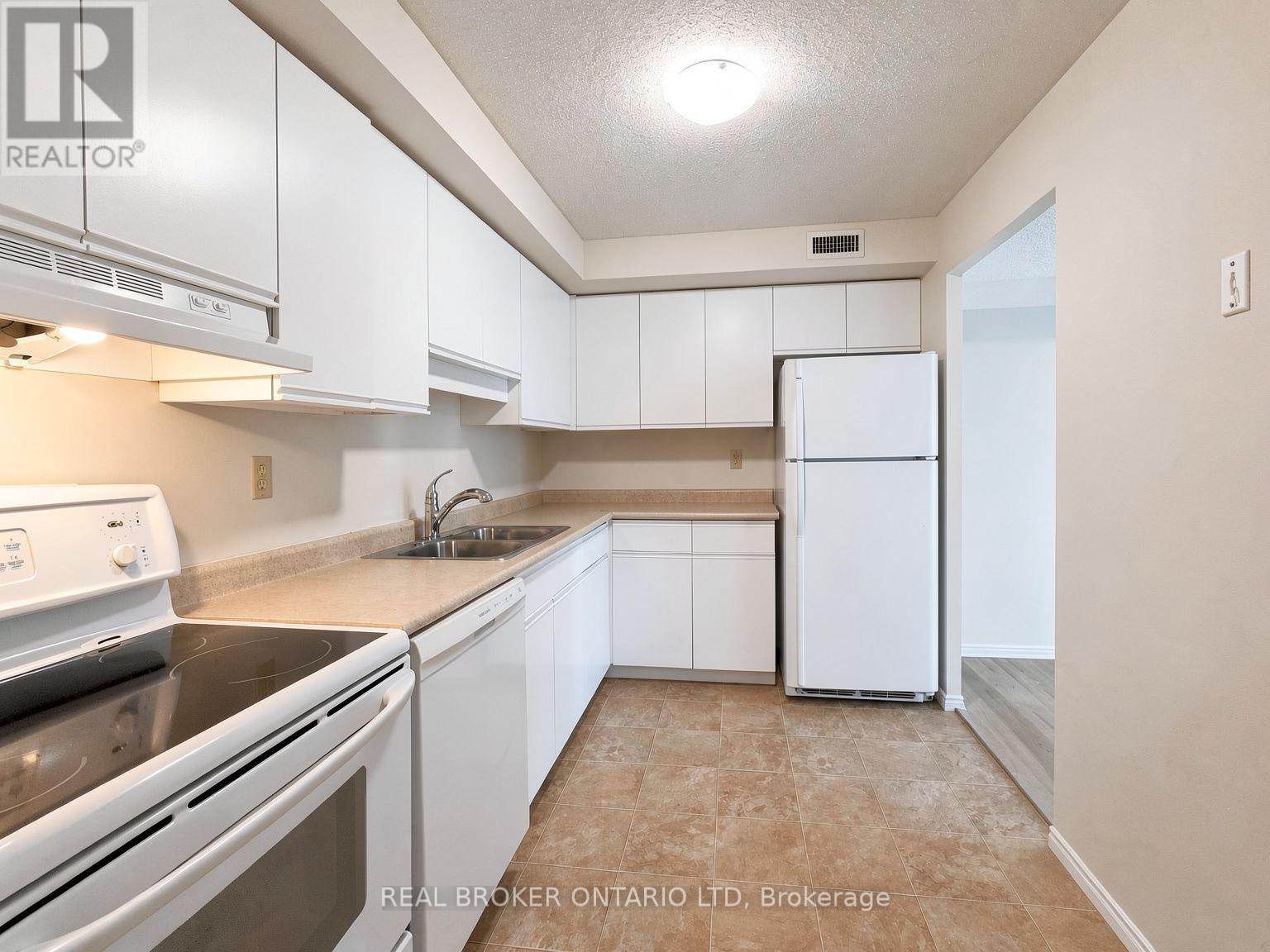 315 - 521 Riverside Drive Property Photo 8