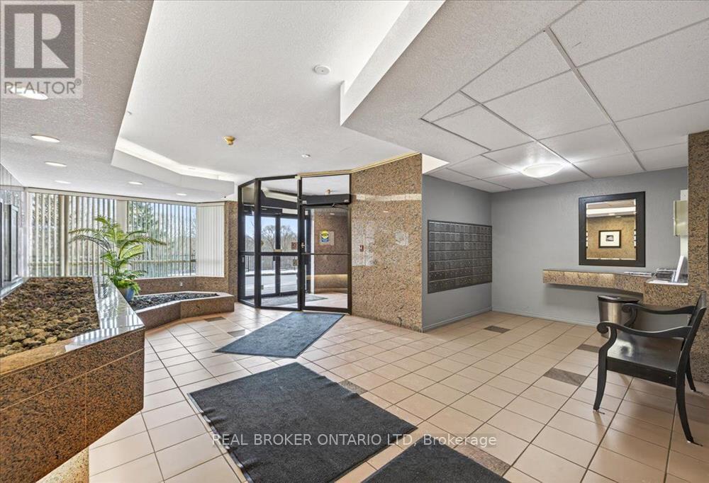 315 - 521 Riverside Drive Property Photo 17