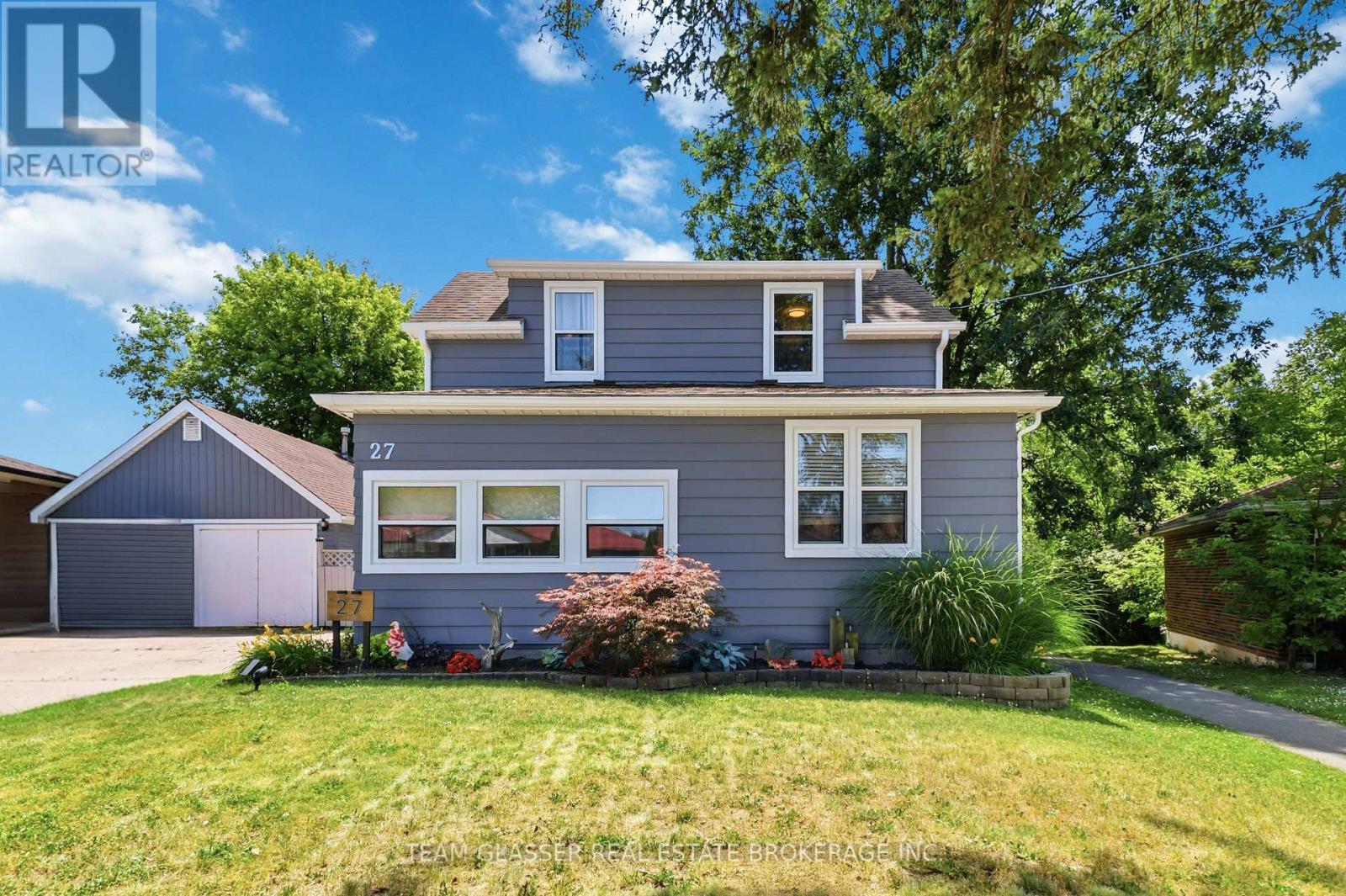 27 DENGATE CRESCENT