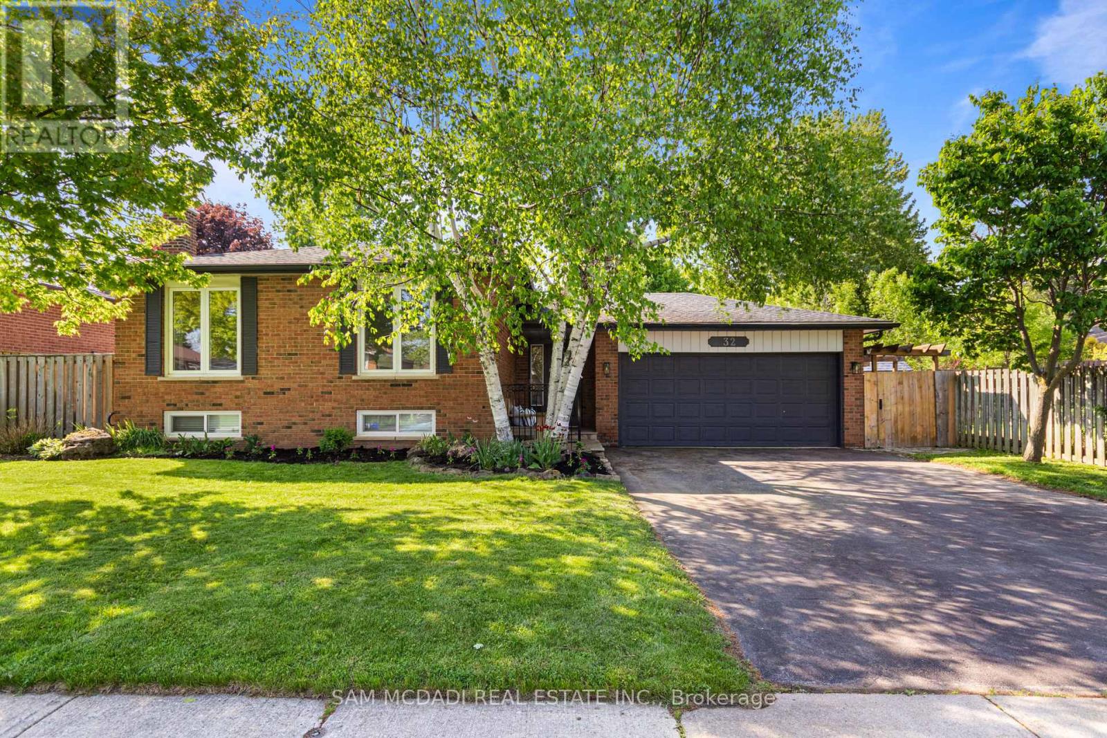 32 Milverton Close Property Photo 2