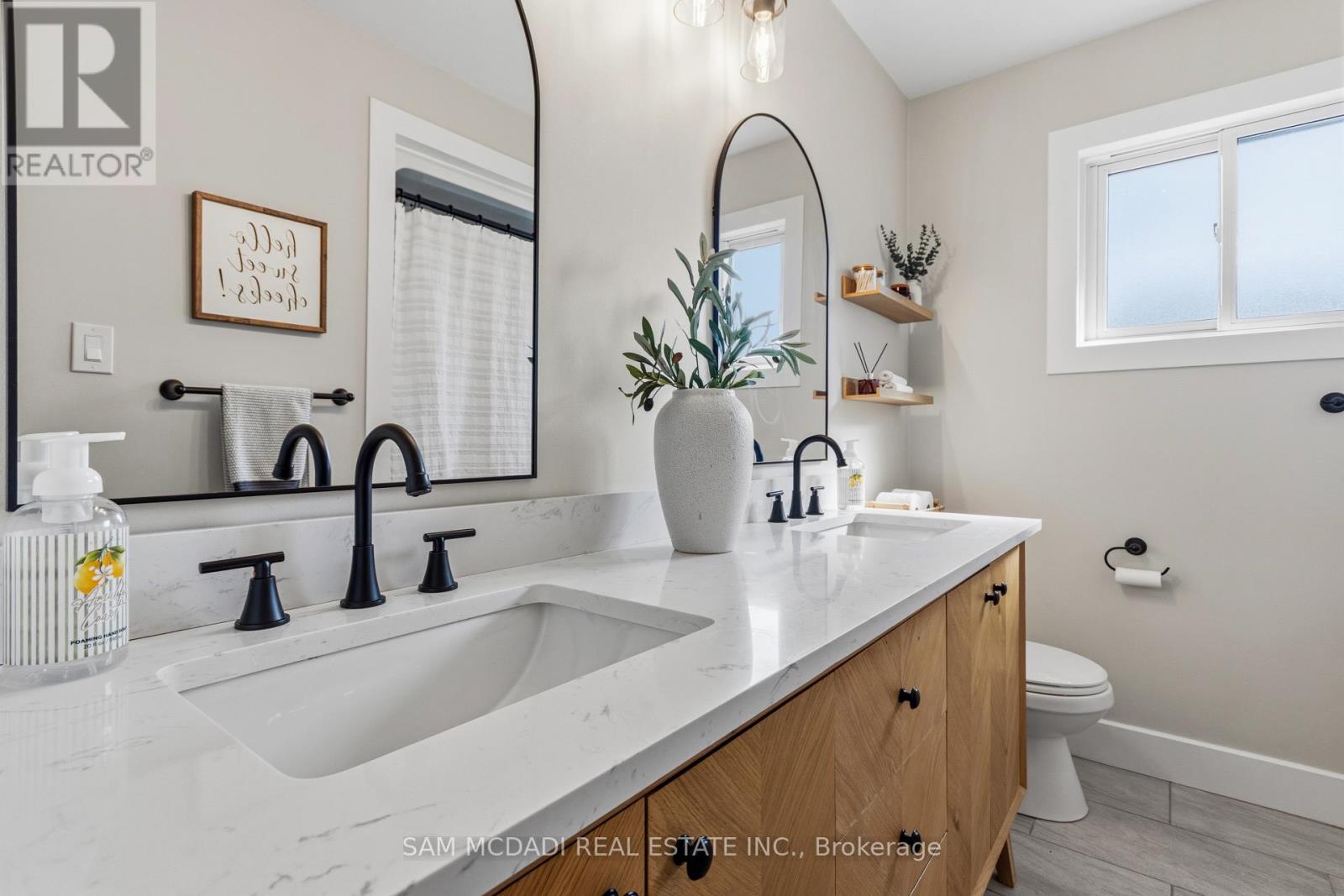 32 Milverton Close Property Photo 18