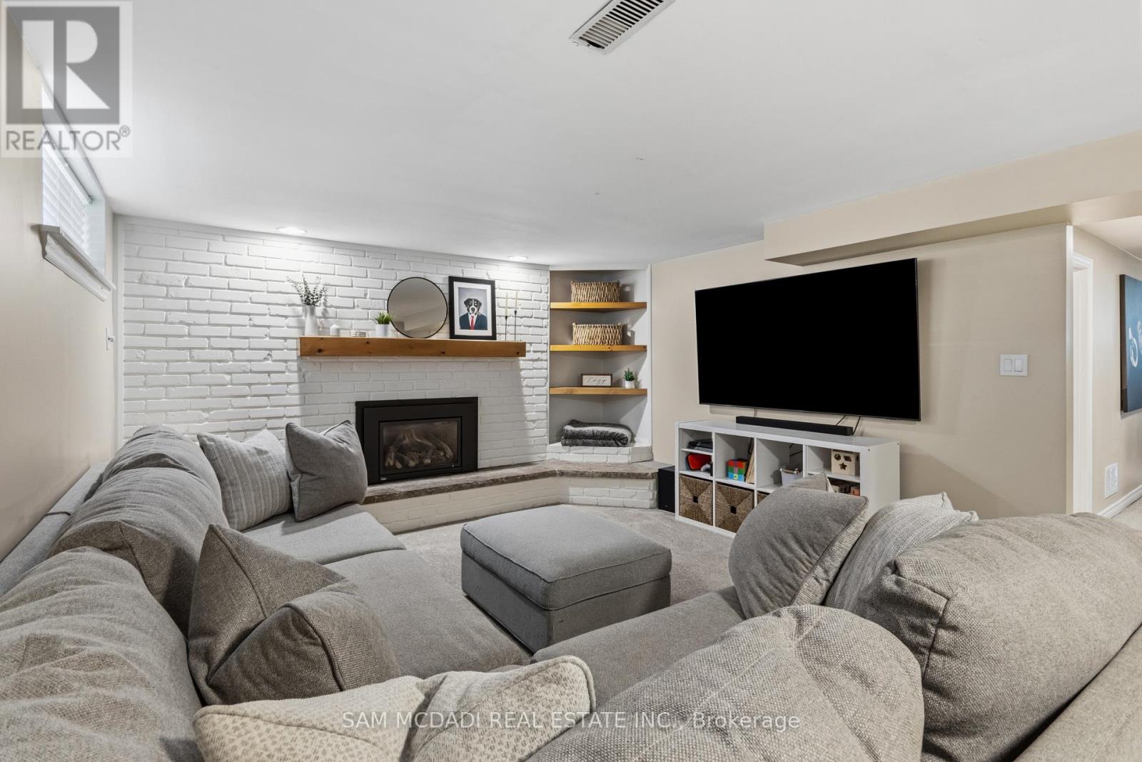 32 Milverton Close Property Photo 25