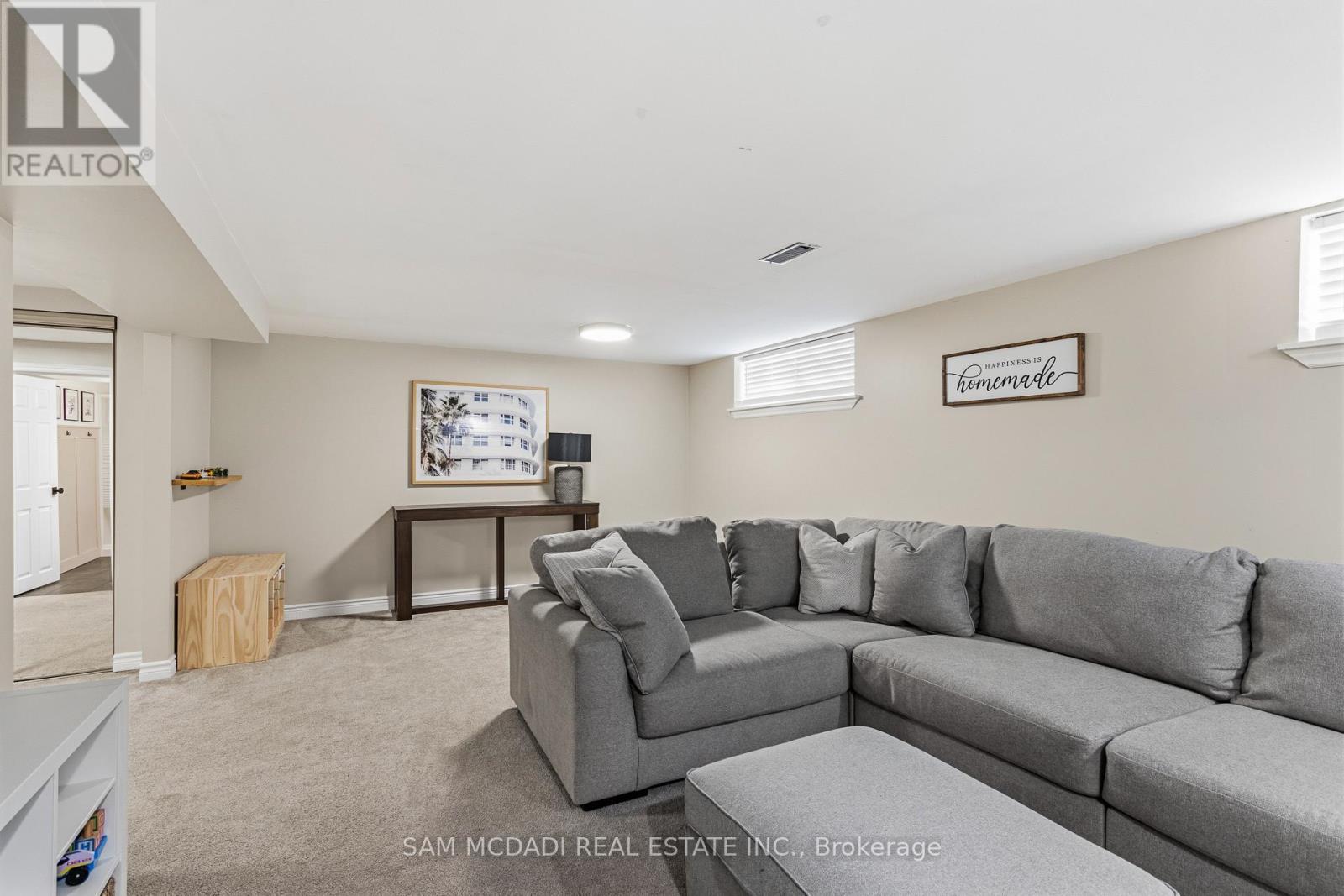 32 Milverton Close Property Photo 26