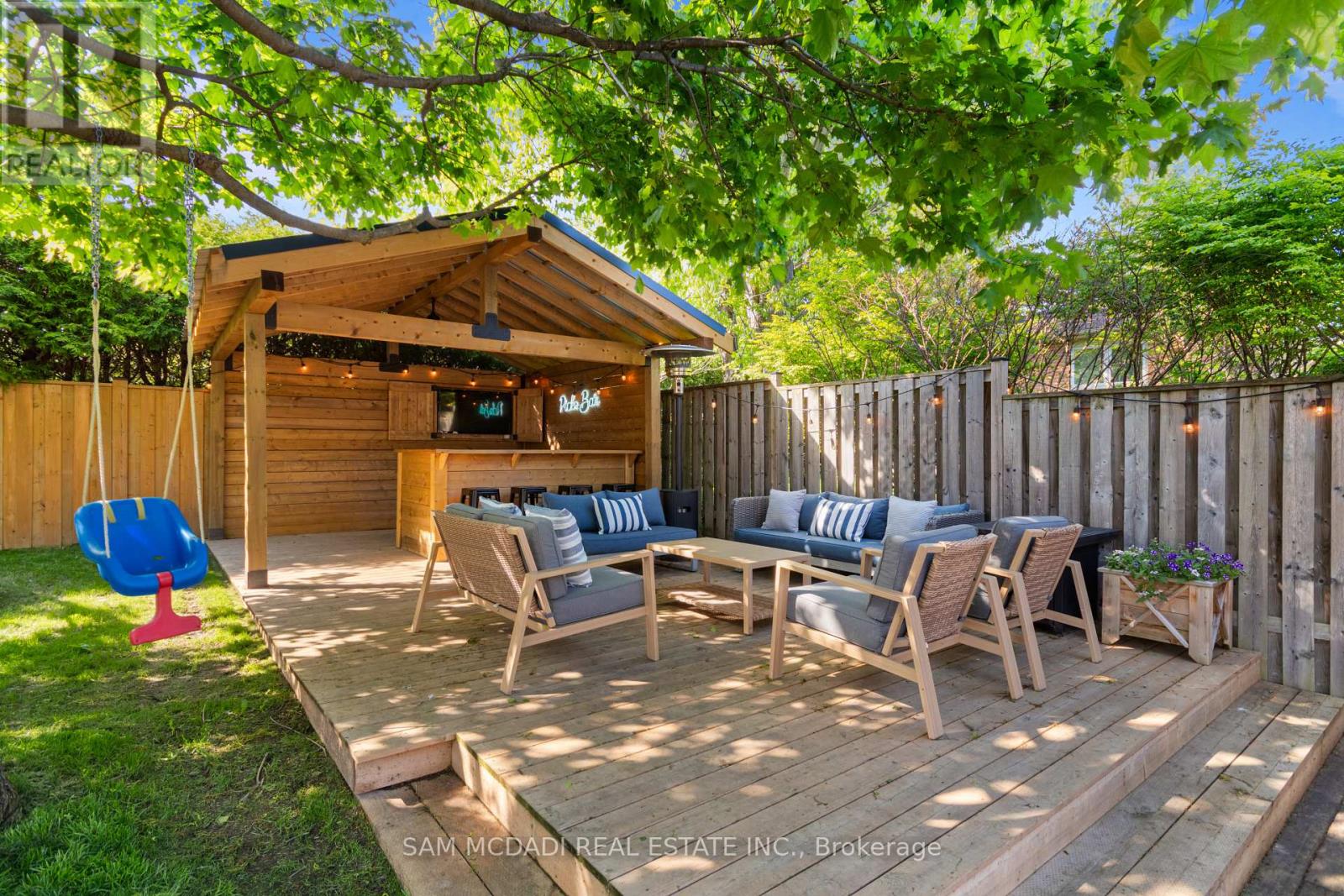 32 Milverton Close Property Photo 40