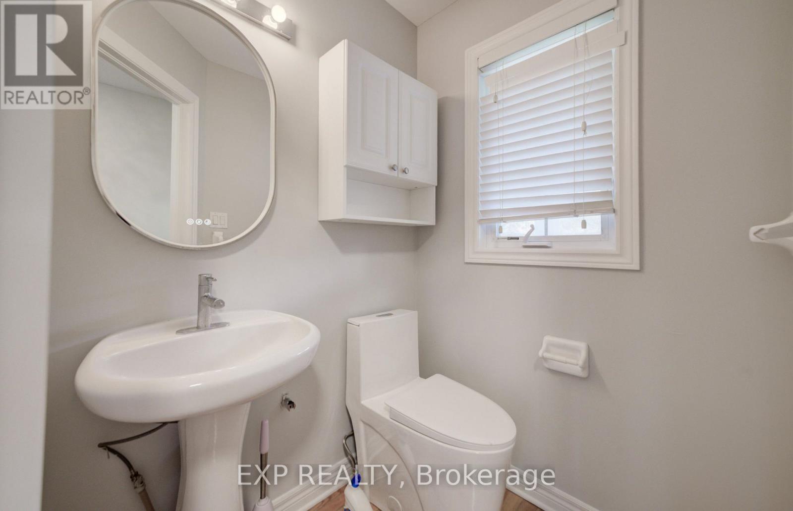 737 North Leaksdale Circle Property Photo 12
