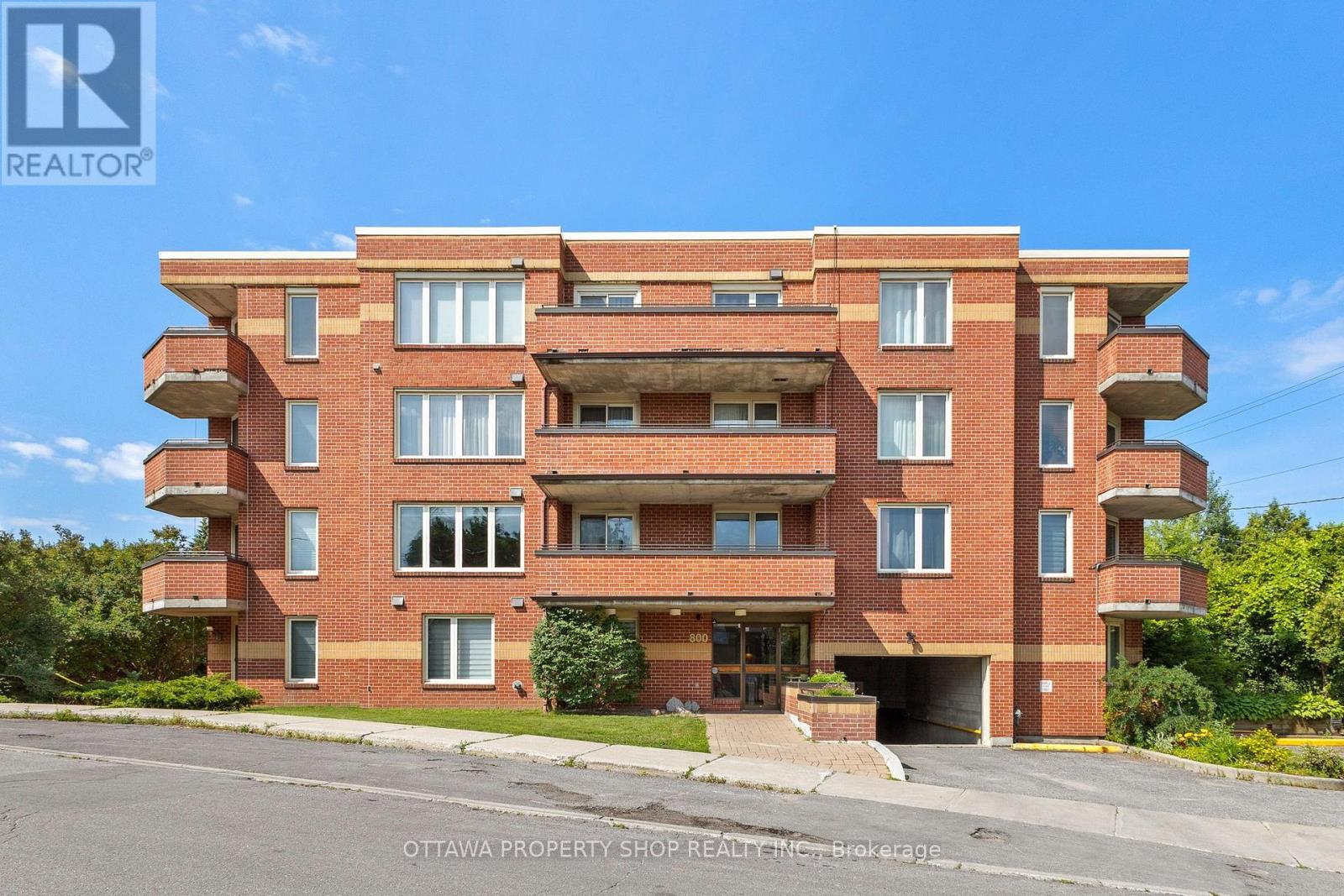 204 - 800 Mckellar Avenue Property Photo 1