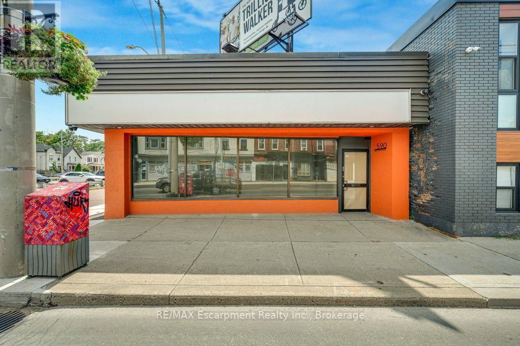 590 BARTON STREET E Property Photo 1