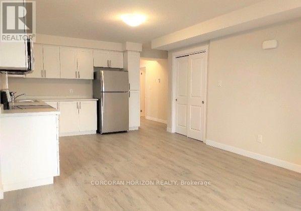B1 - 160 Rochefort Street Property Photo 7