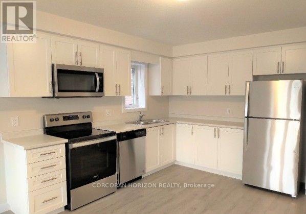 B1 - 160 Rochefort Street Property Photo 8