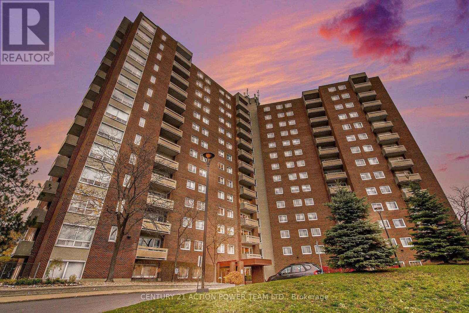 1006 - 915 Elmsmere Road Property Photo 1