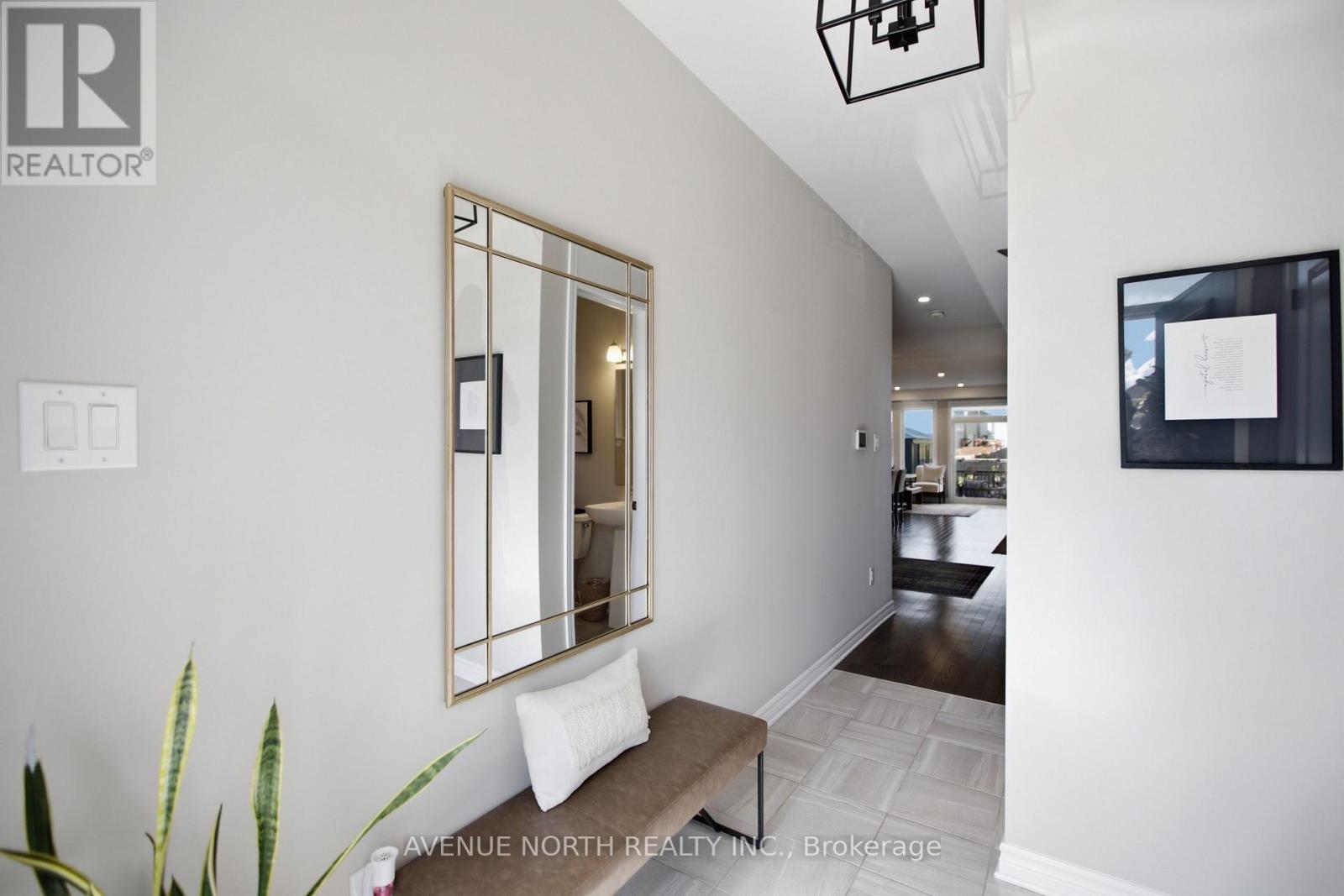 275 Trollius Way Property Photo 6