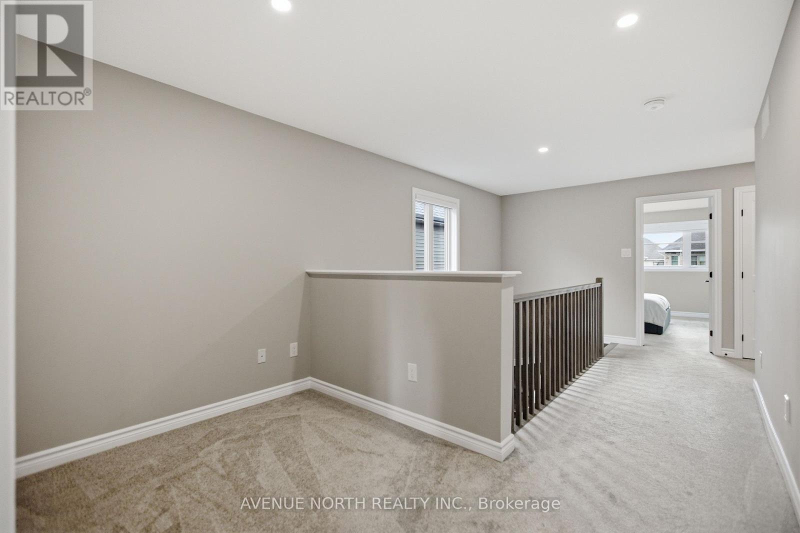 275 Trollius Way Property Photo 28