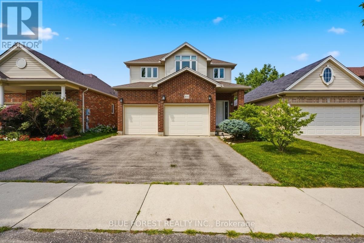 1834 DORMER DRIVE