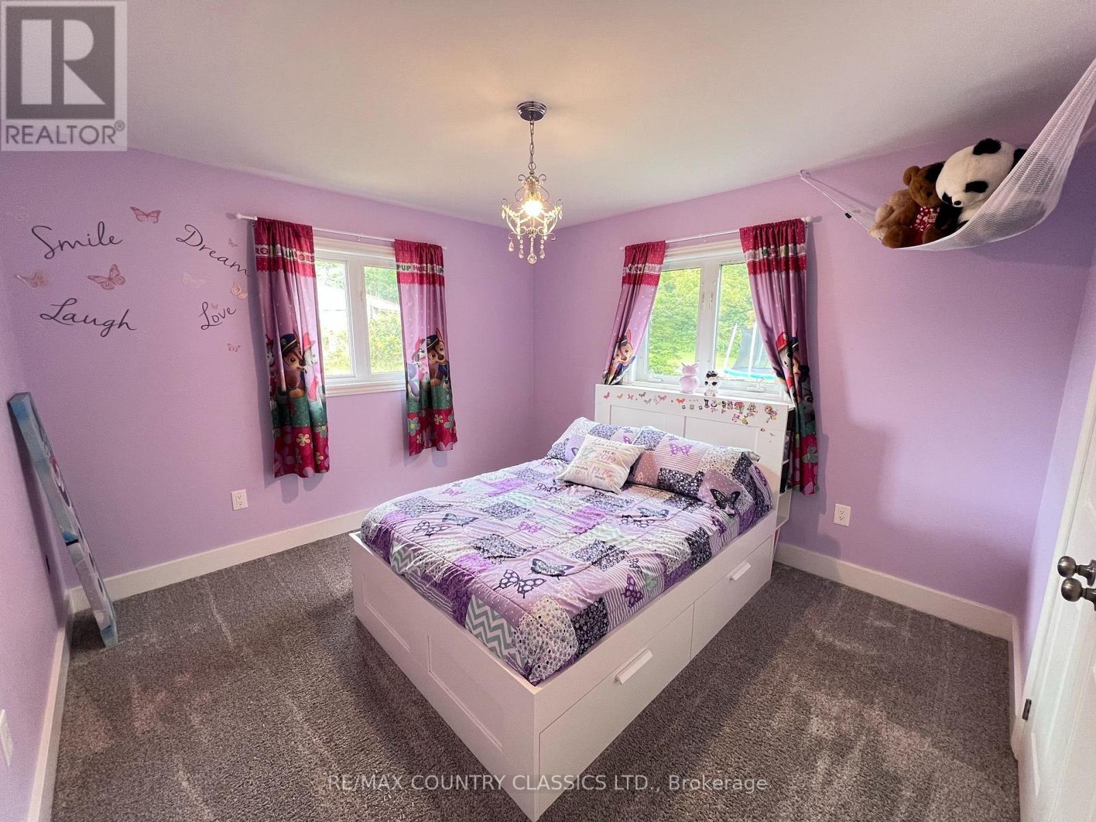 3952 Loop Road Property Photo 14