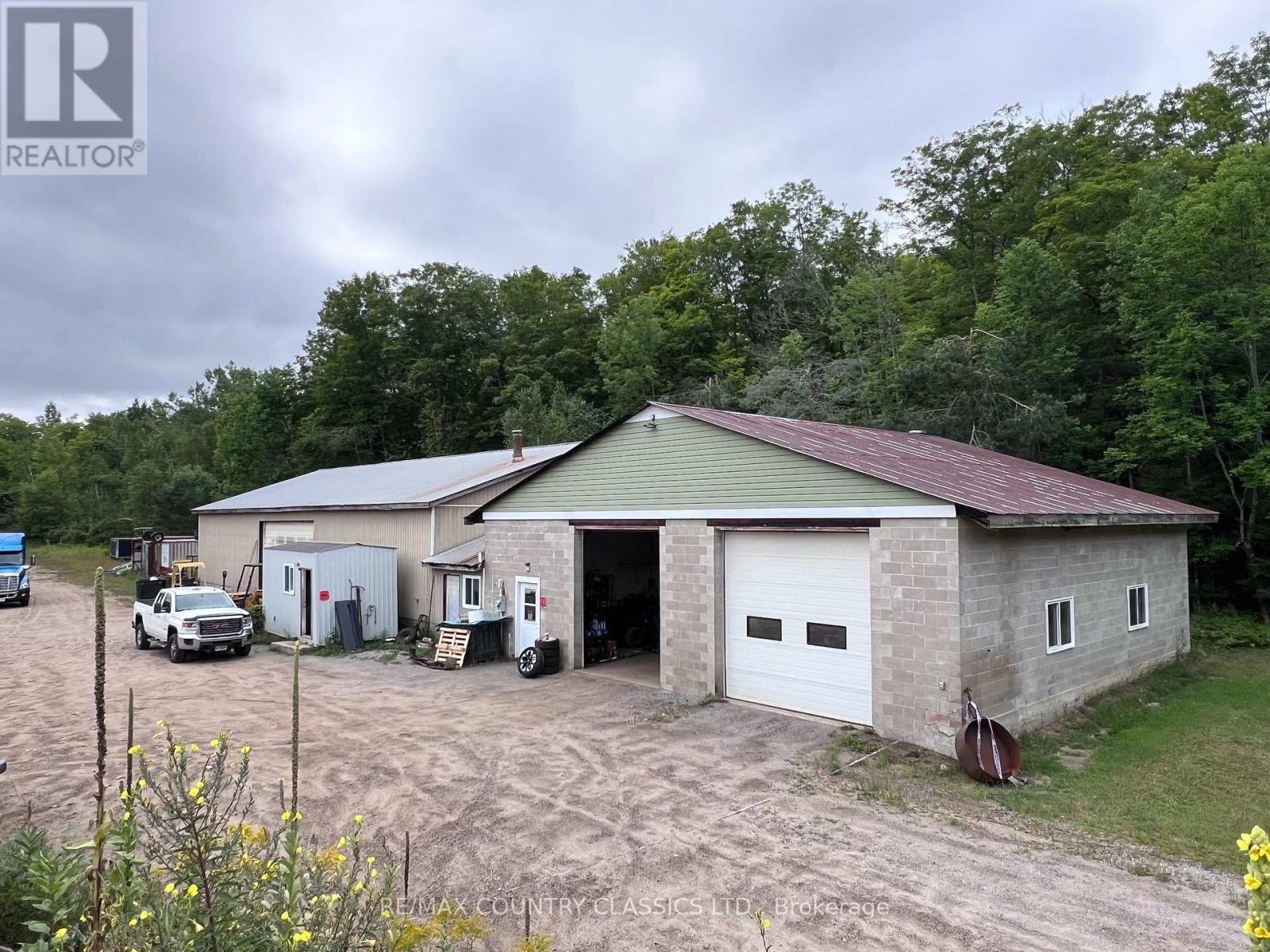 3952 Loop Road Property Photo 20