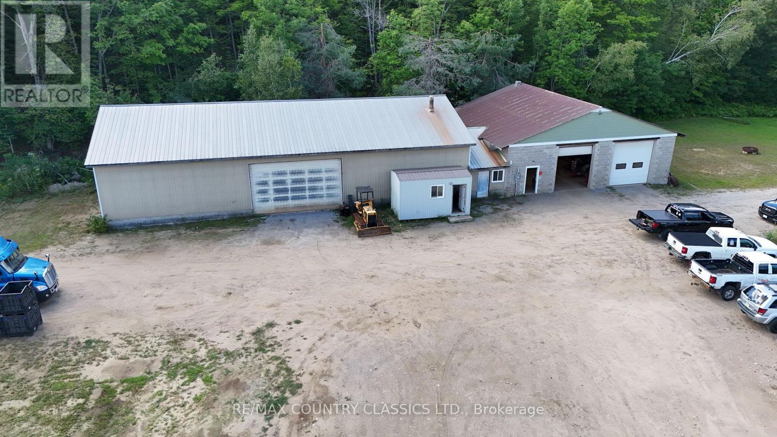 3952 Loop Road Property Photo 22