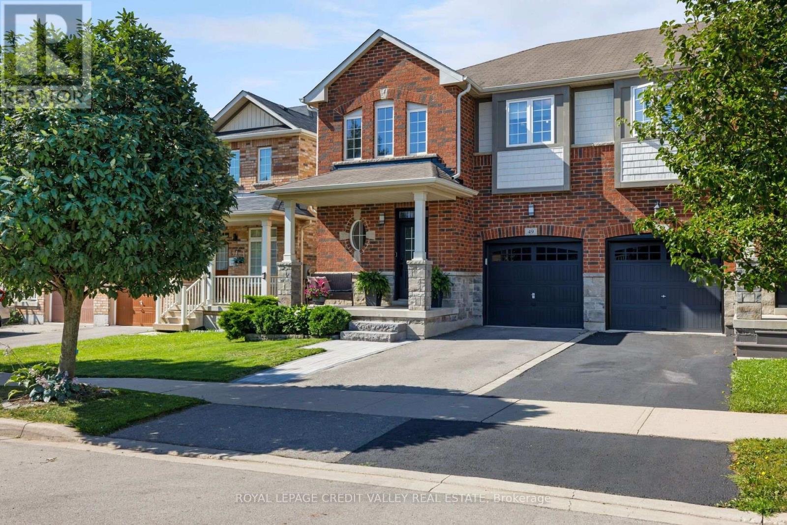 49 BOUSFIELD COURT