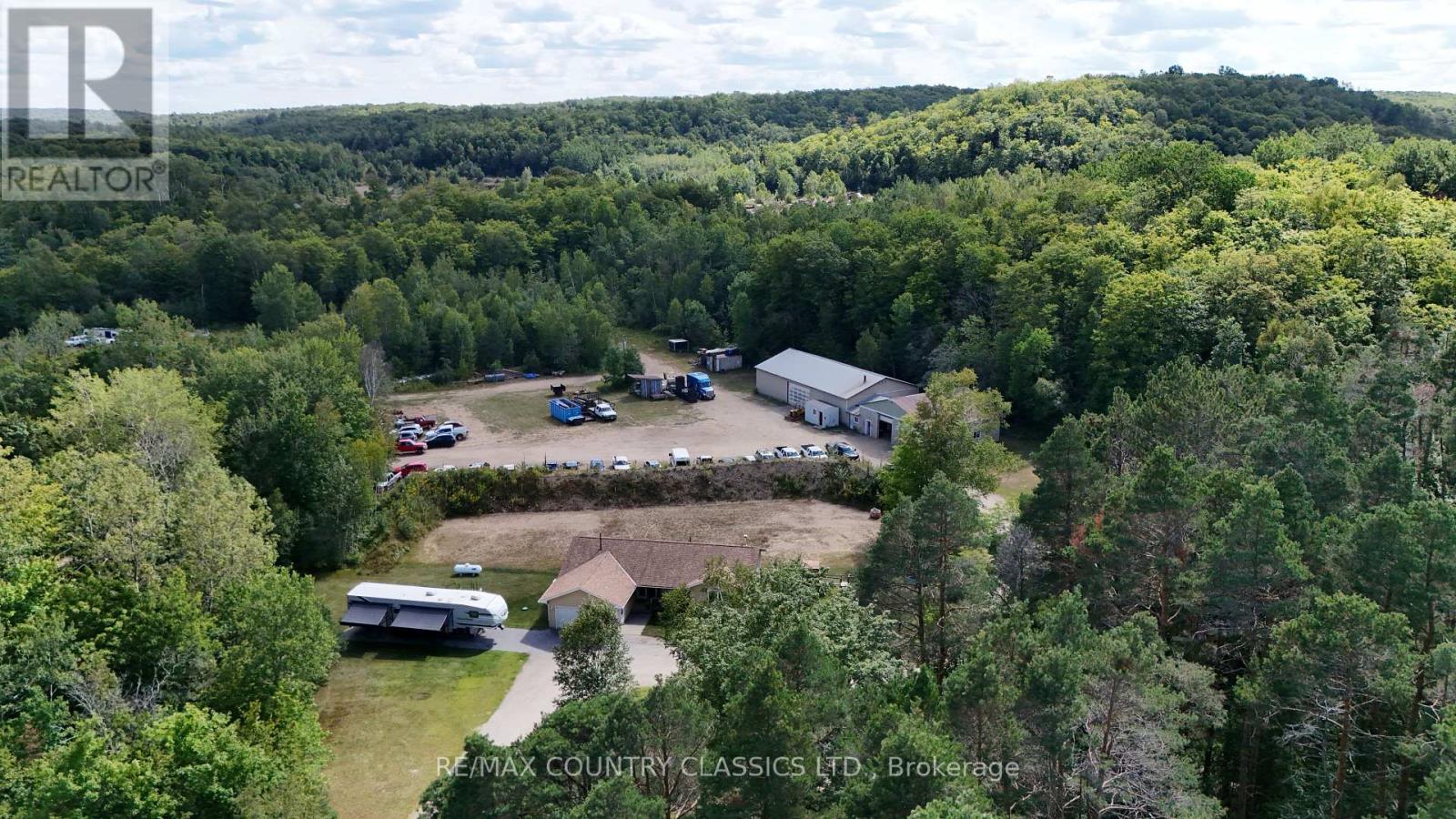 3952 Loop Road Property Photo 29