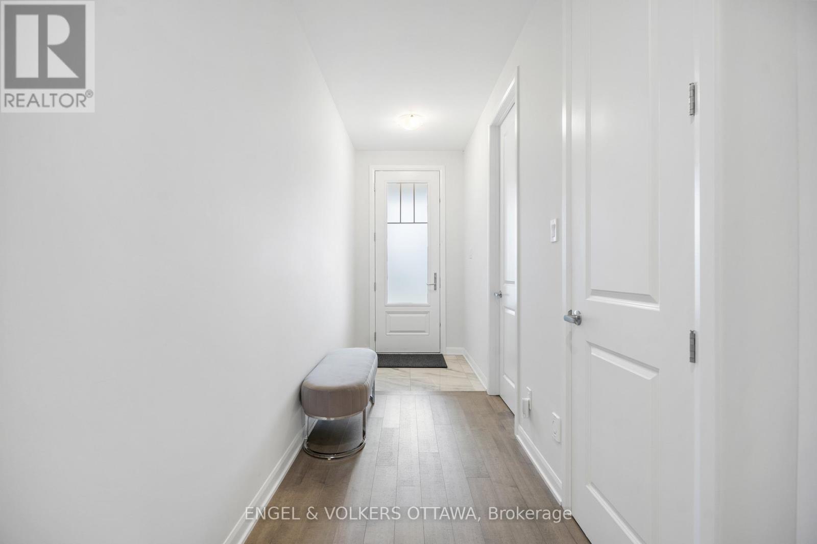777 Coast Circle Property Photo 2