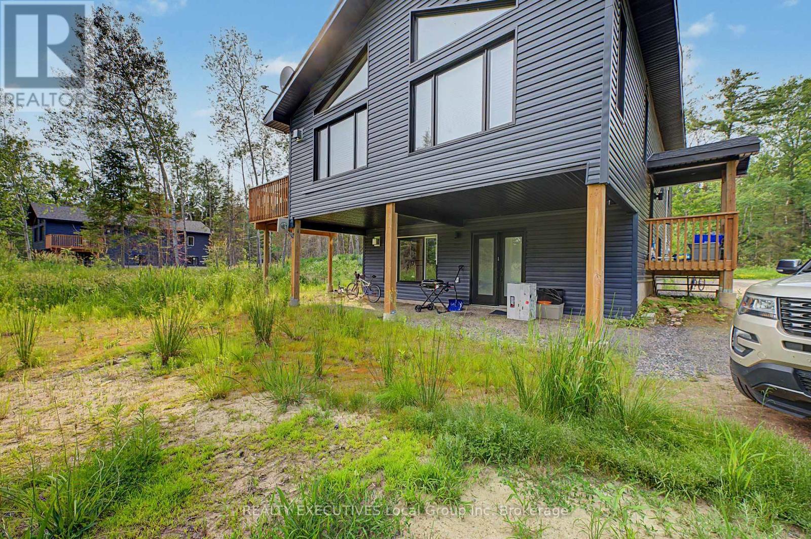 575 Hart Road Property Photo 25