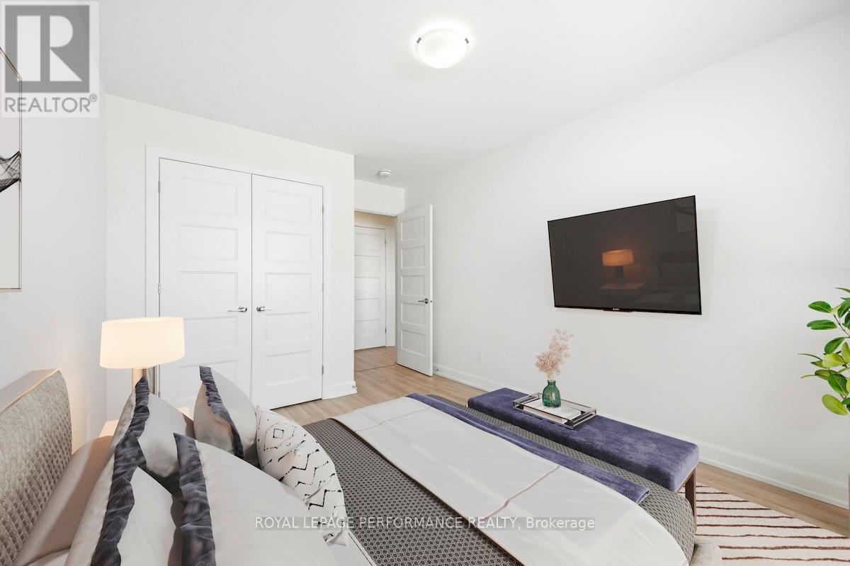 934 Chablis Crescent Property Photo 25