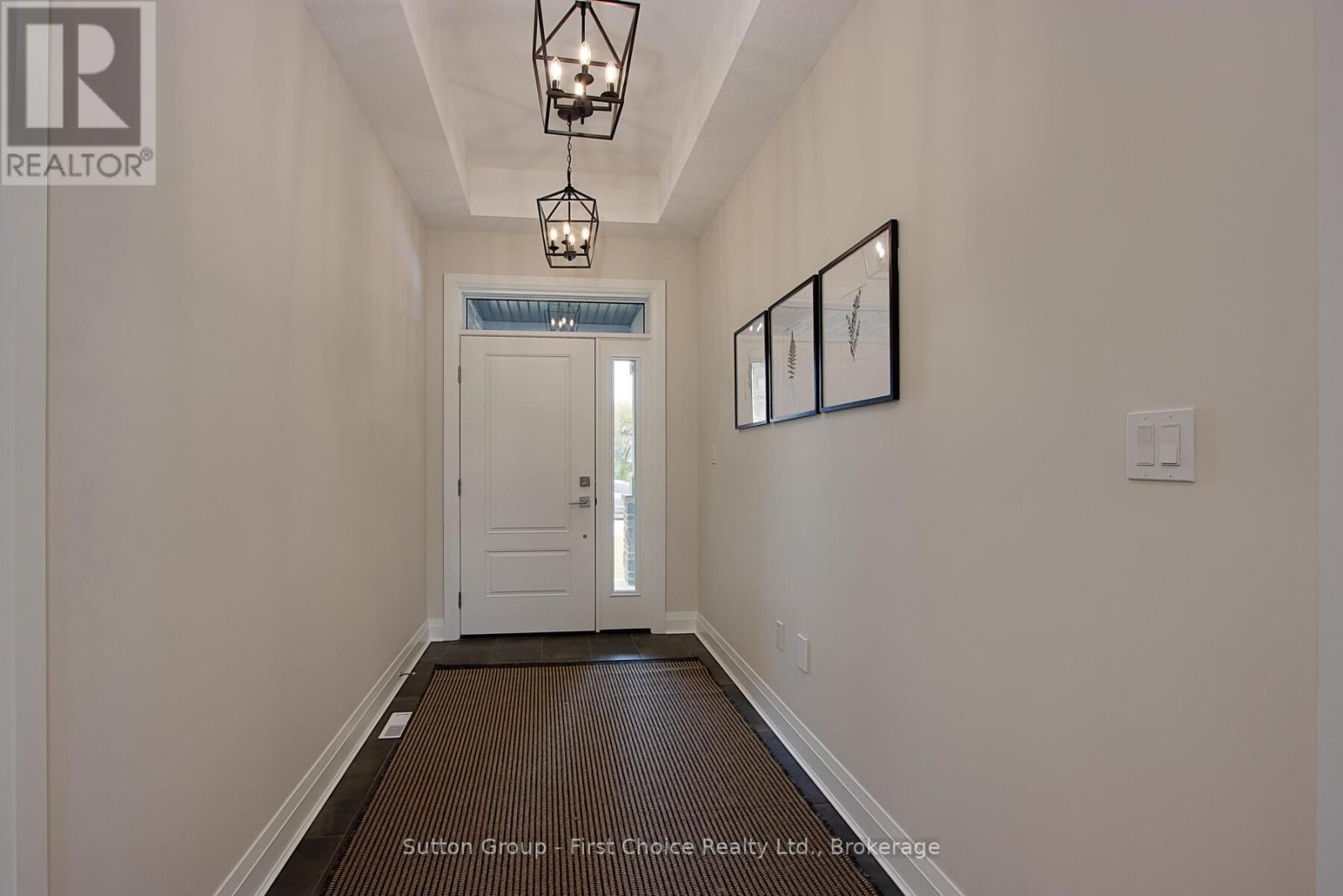 117 Kastner Street Property Photo 4