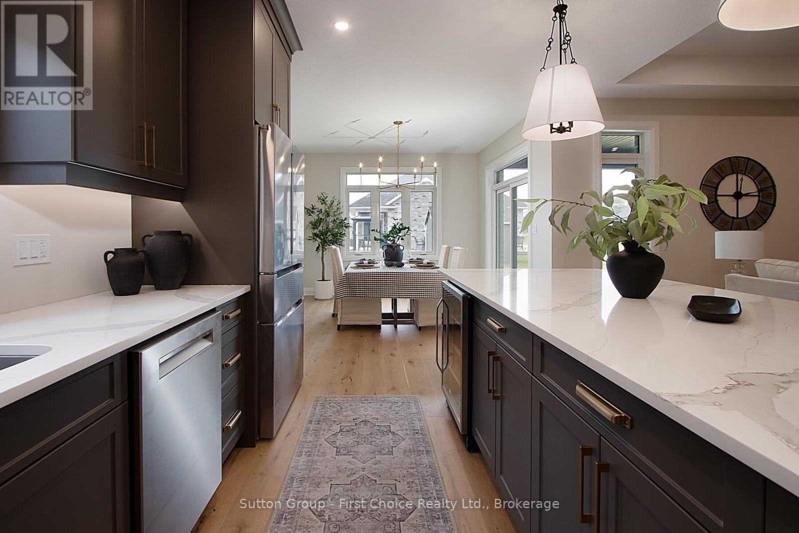 117 Kastner Street Property Photo 8