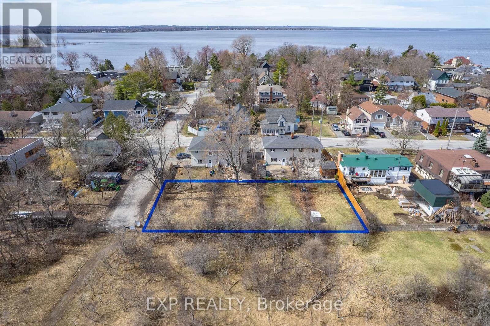 2725 Rowatt Street Property Photo 11