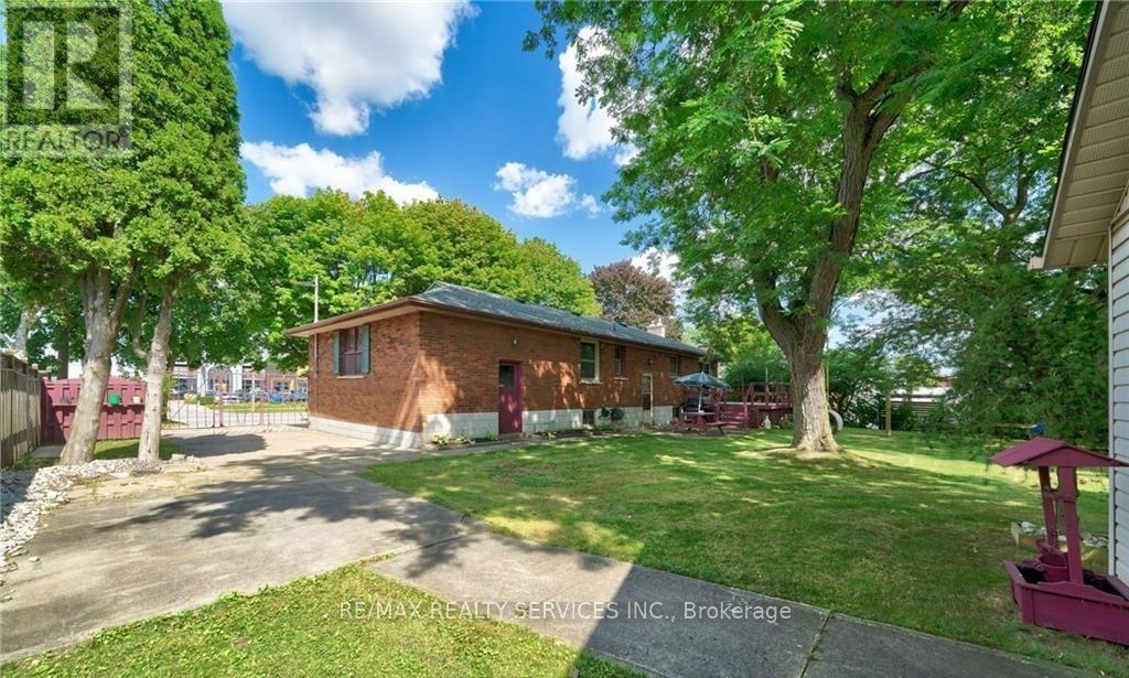 68 Rymal Road E Property Photo 3