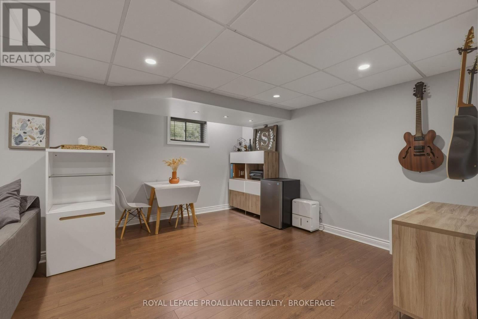 1464 Ottawa Street Property Photo 32