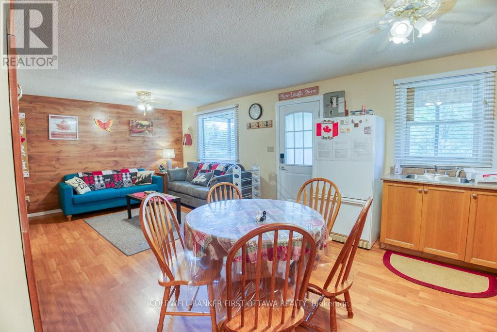 1036 Rossland Lane Property Photo 14