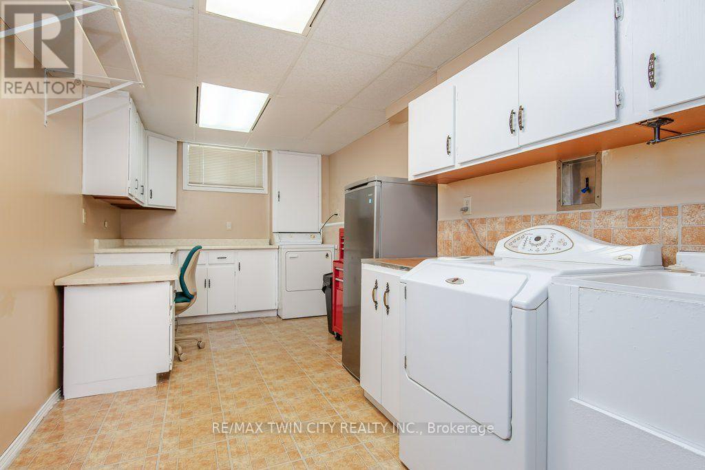 108 Queensway Drive Property Photo 37