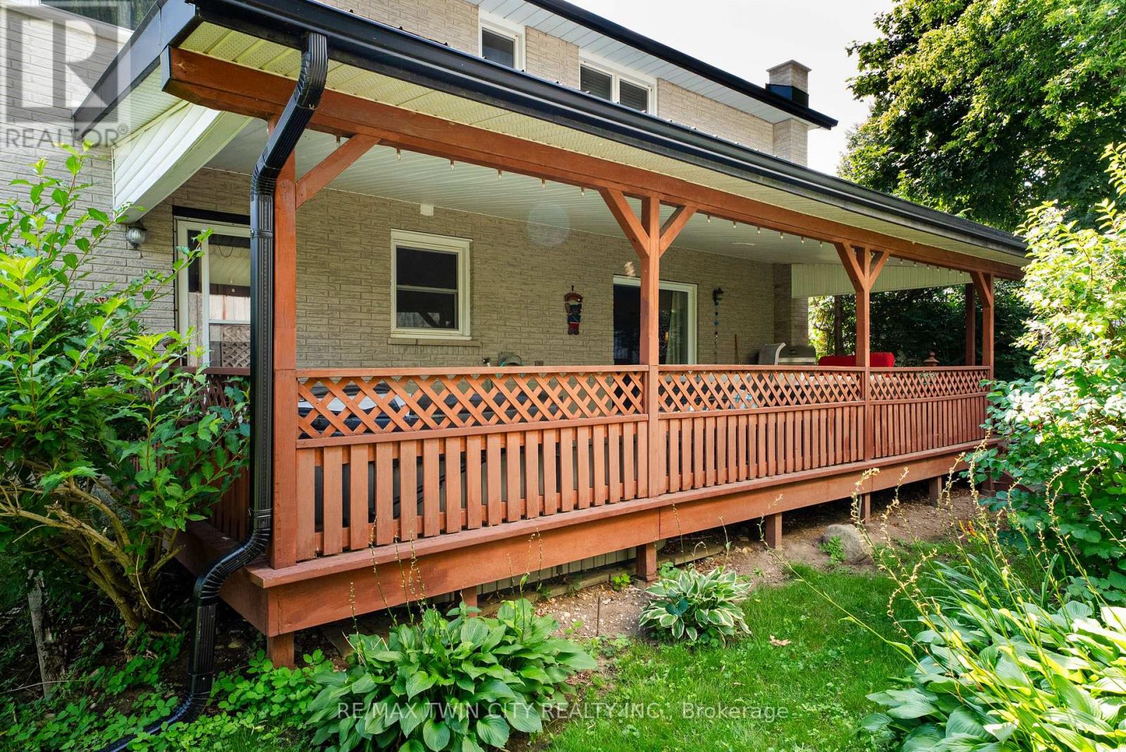 108 Queensway Drive Property Photo 41