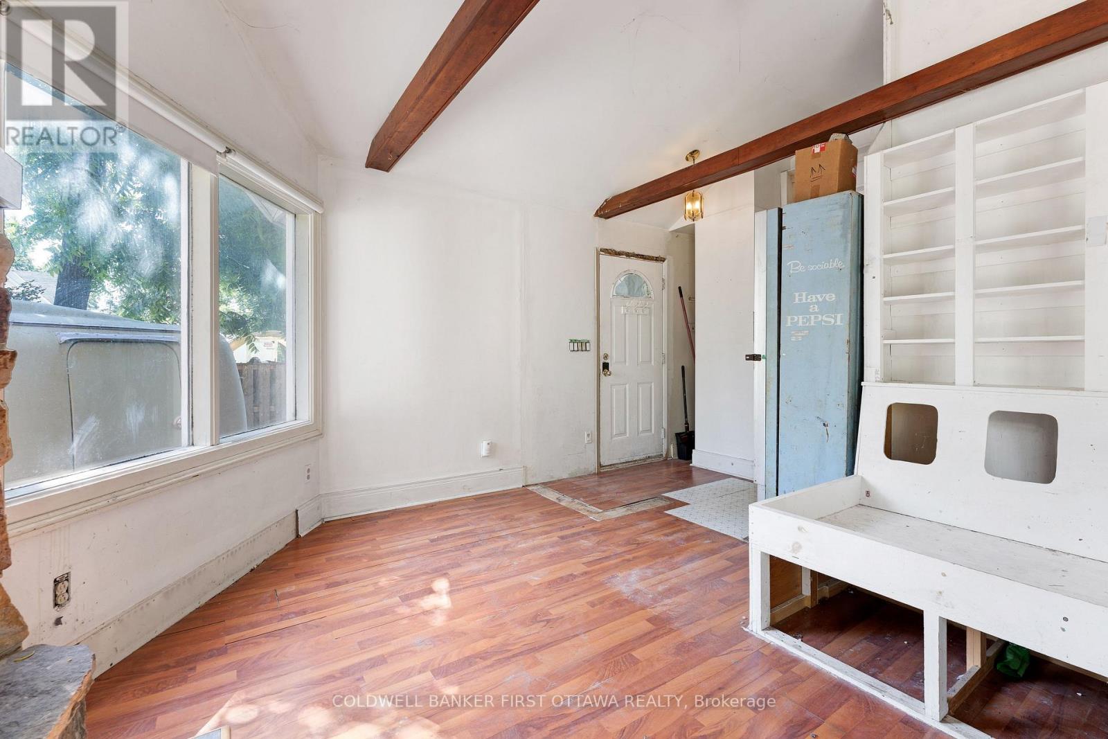 69 Wilson Street W Property Photo 23