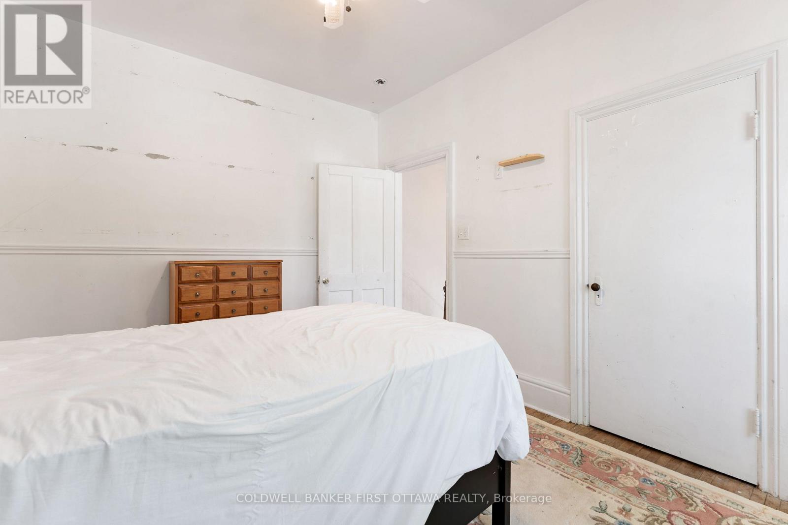 69 Wilson Street W Property Photo 28